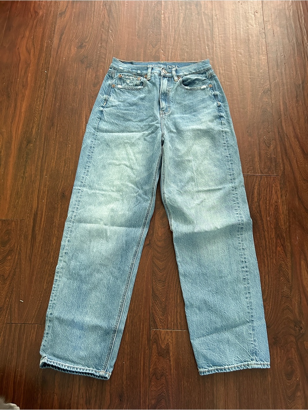 american eagle straight leg jeans